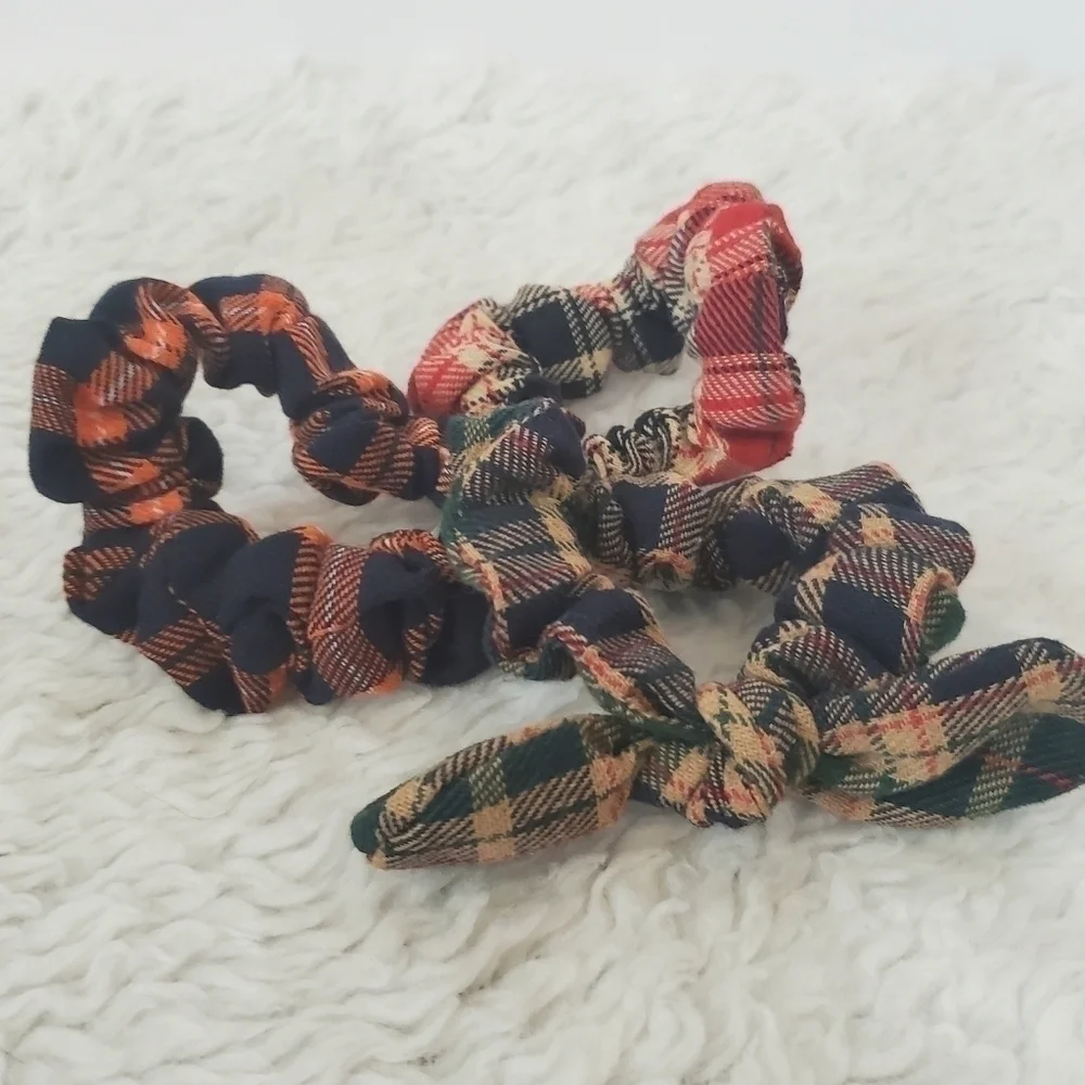 3 Pack Orange Navy Blue Red Green Tan Plaid Bow Scrunchie Set NWT